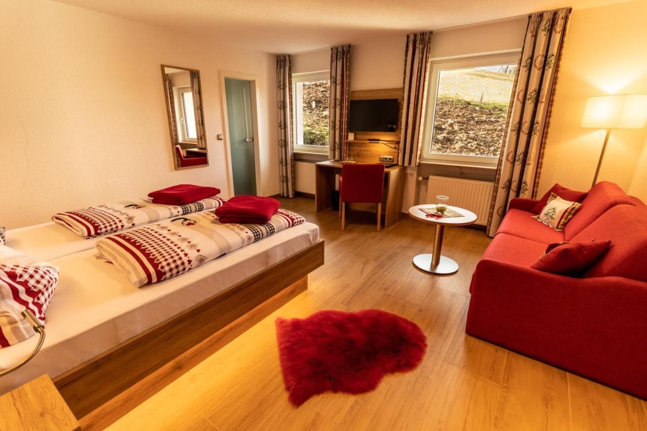 Landhotel Kuehler Grund Grasellenbach Exterior photo