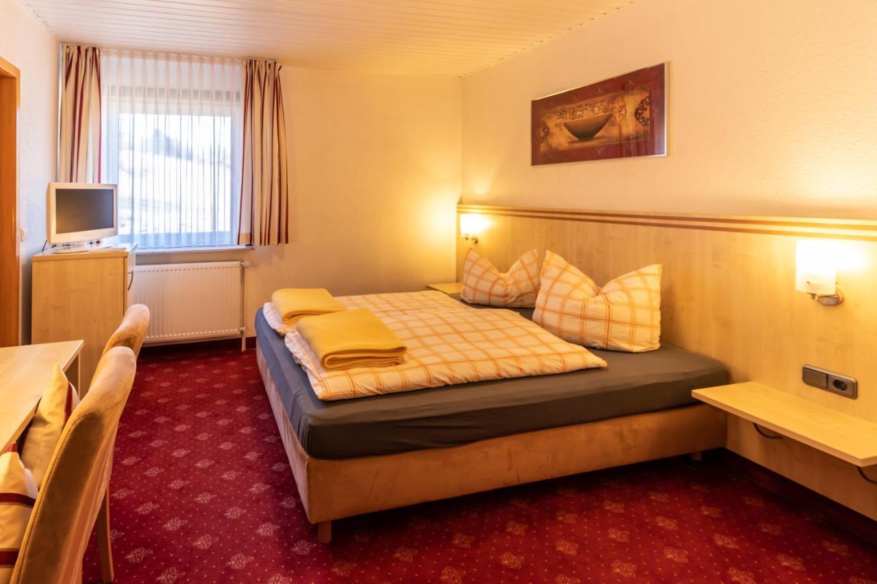 Landhotel Kuehler Grund Grasellenbach Exterior photo
